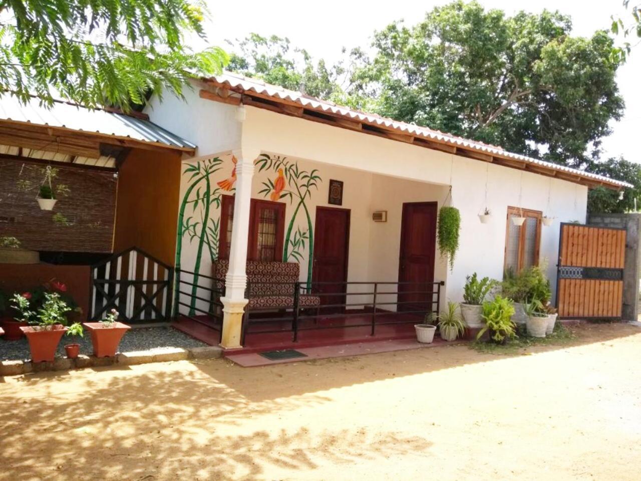 Pawansa Home Stay Habarana Ngoại thất bức ảnh